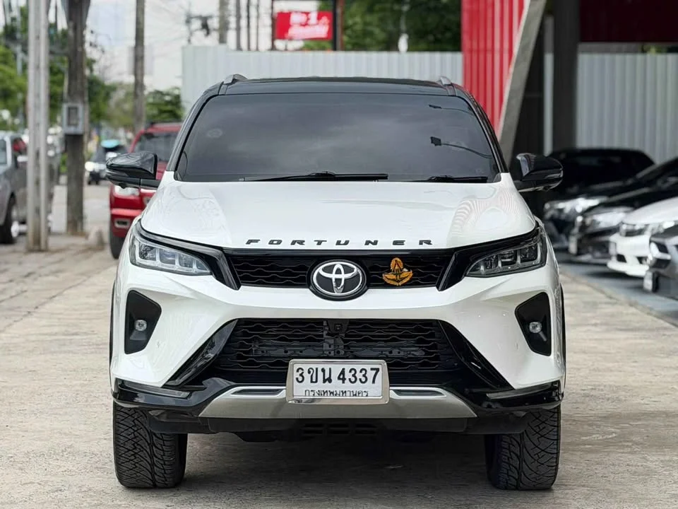 2022 Toyota Fortuner II 2