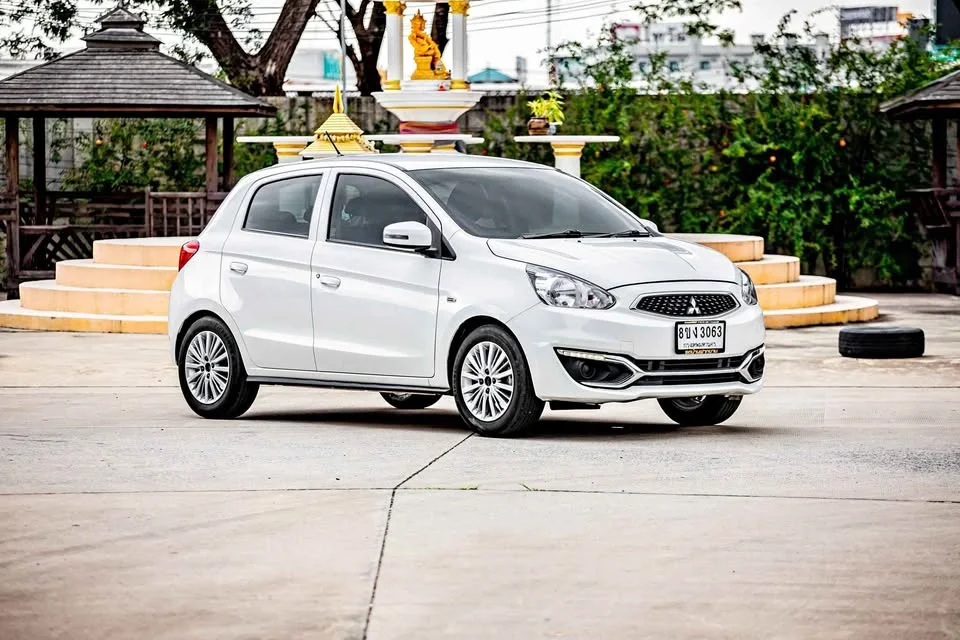 2018 Mitsubishi Mirage VI 3