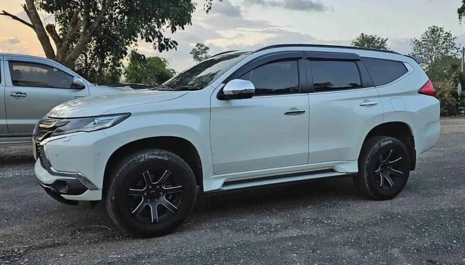 2019 Mitsubishi Pajero Sport III 3