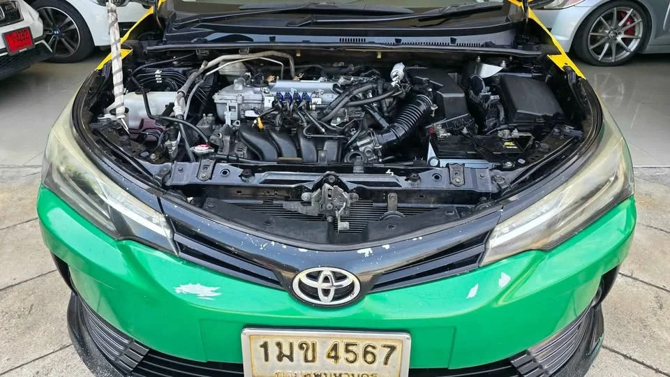 2017 Toyota Corolla Altis XI (E170) 3