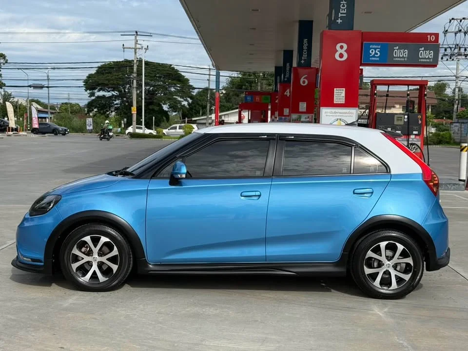 2017 MG 3 II 3