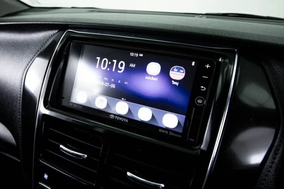 2019 Toyota Yaris ATIV III 3