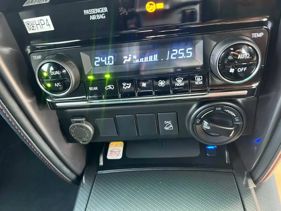 2024 Toyota Fortuner II 2