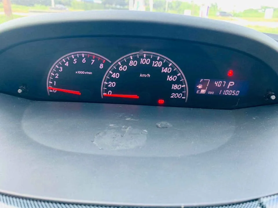 2012 Toyota Yaris II 3