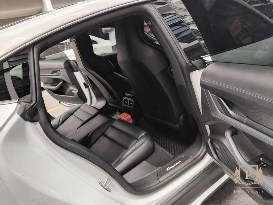 2021 Porsche Taycan 9J1 2