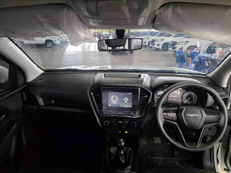 2023 Isuzu D-Max III (RG) 3