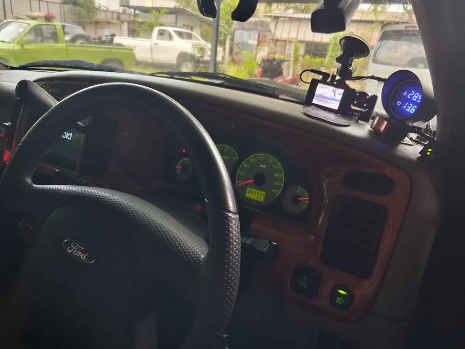 2004 Ford Escape I 2