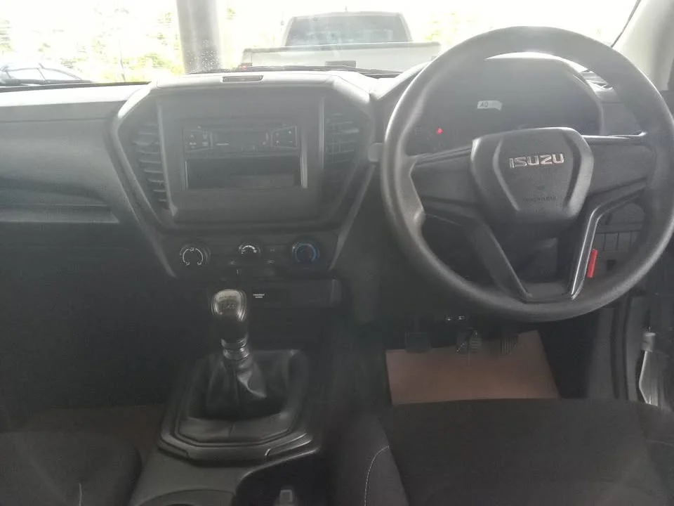 2021 Isuzu D-Max III (RG) 2