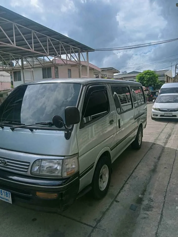 1991 Toyota Commuter IV (H100) 2