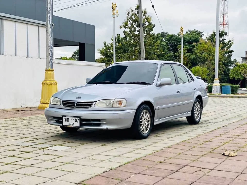 2000 Toyota Corolla Altis VIII (E110) 3