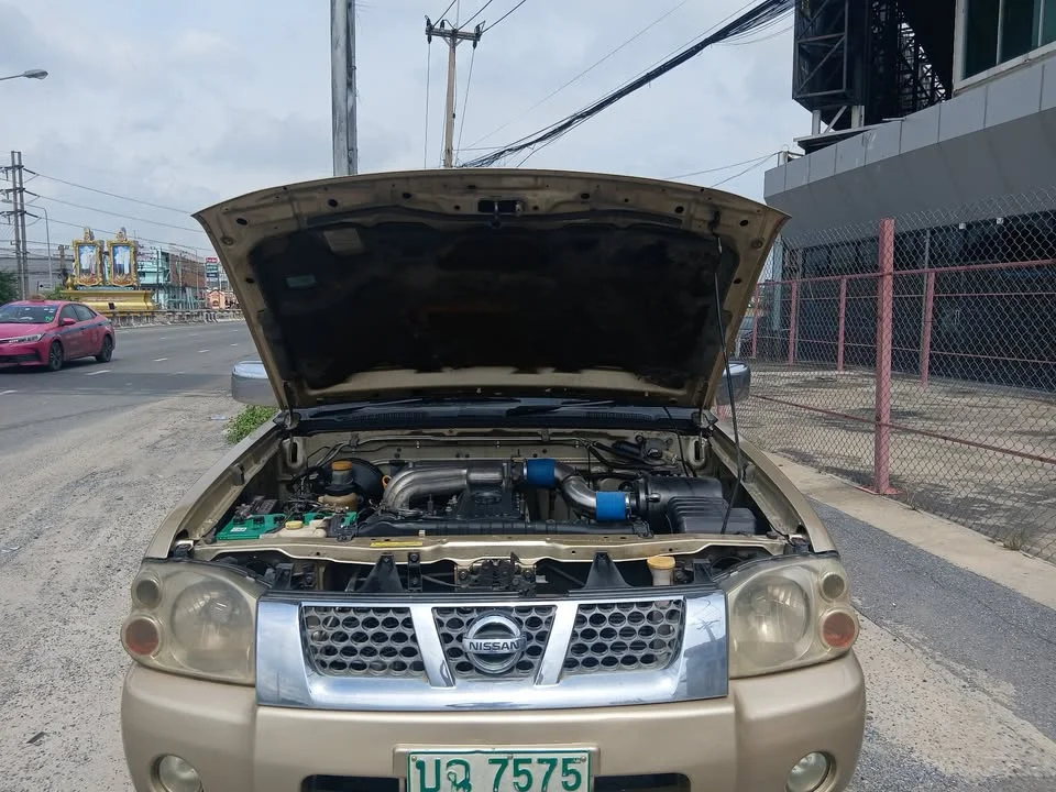 2005 Nissan Frontier I 3