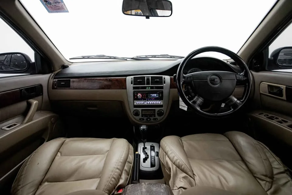 2005 Chevrolet Optra 3