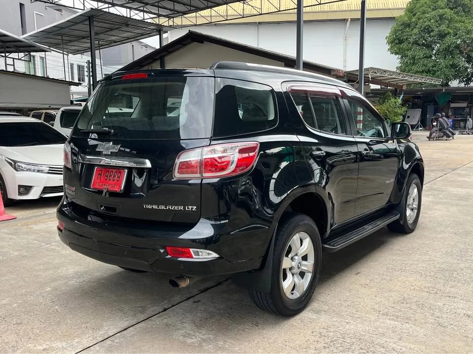 2014 Chevrolet TrailBlazer II 3