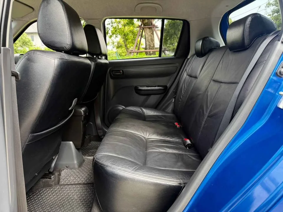 2010 Suzuki Swift I 2