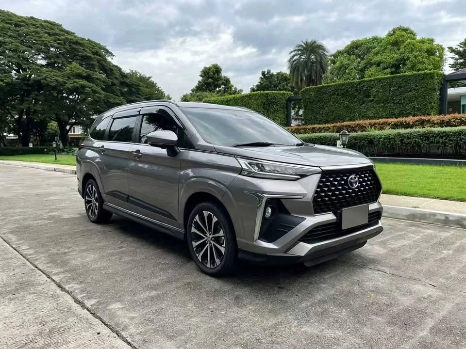 2023 Toyota Veloz III 2