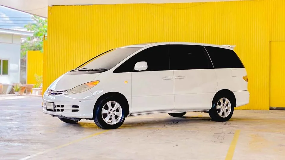 2003 Toyota Estima II 3