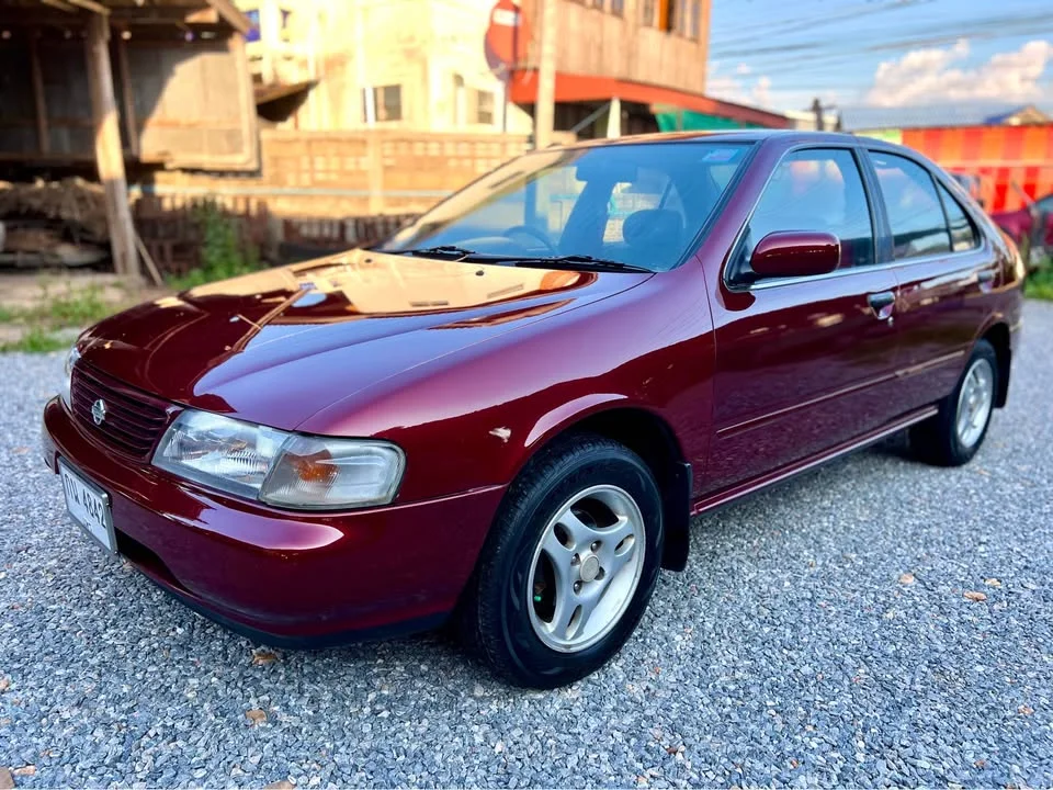 1997 Nissan Sunny IV 2