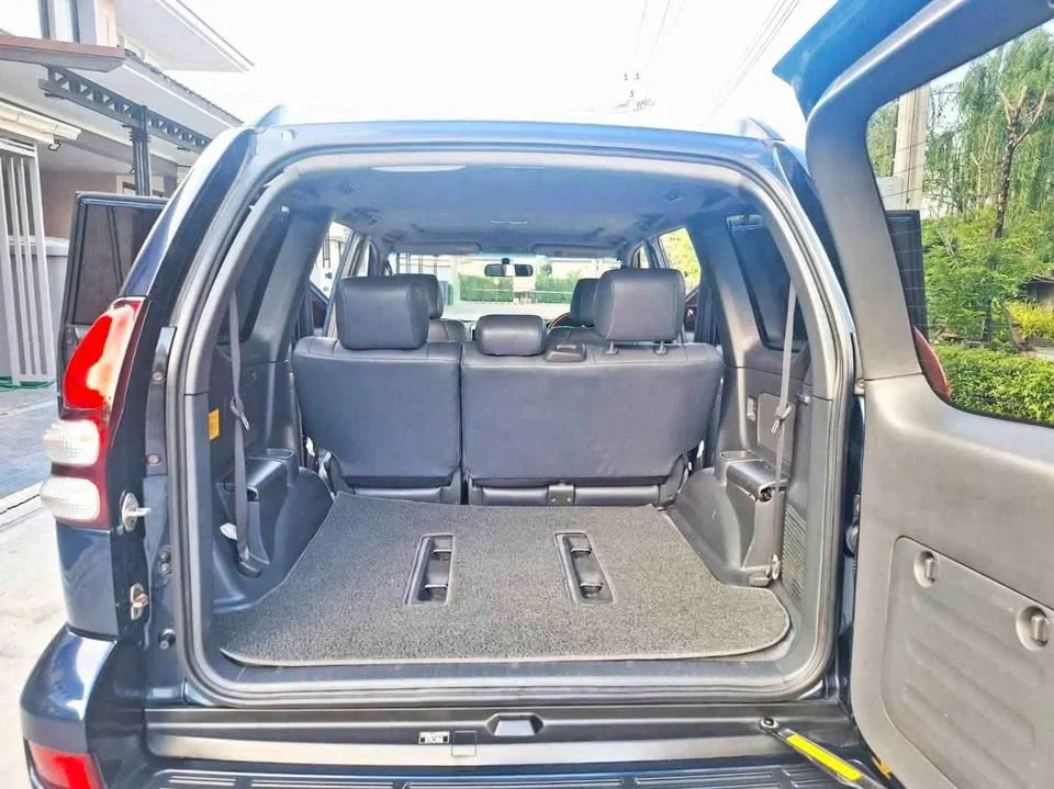 2004 Toyota Land Cruiser Prado J120 2