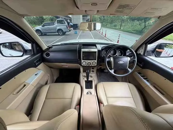 2008 Ford Everest I 3