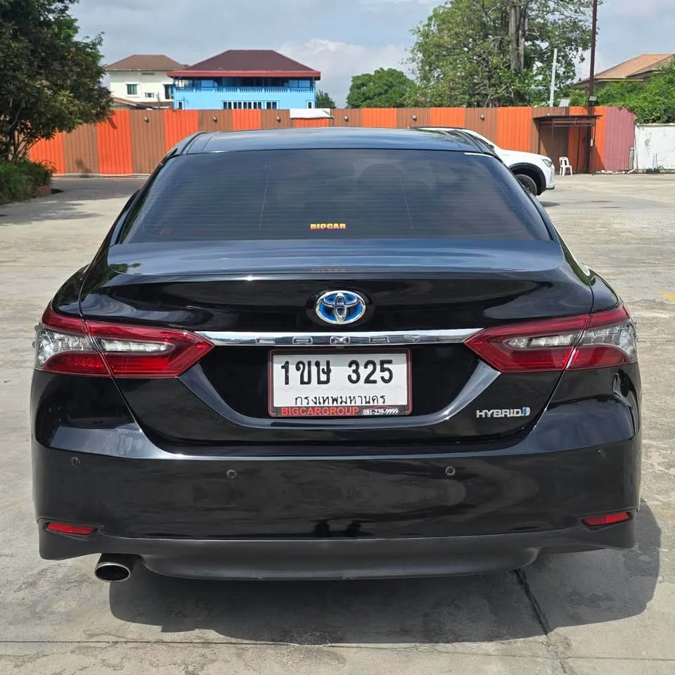 2021 Toyota Camry VIII (XV70) 3