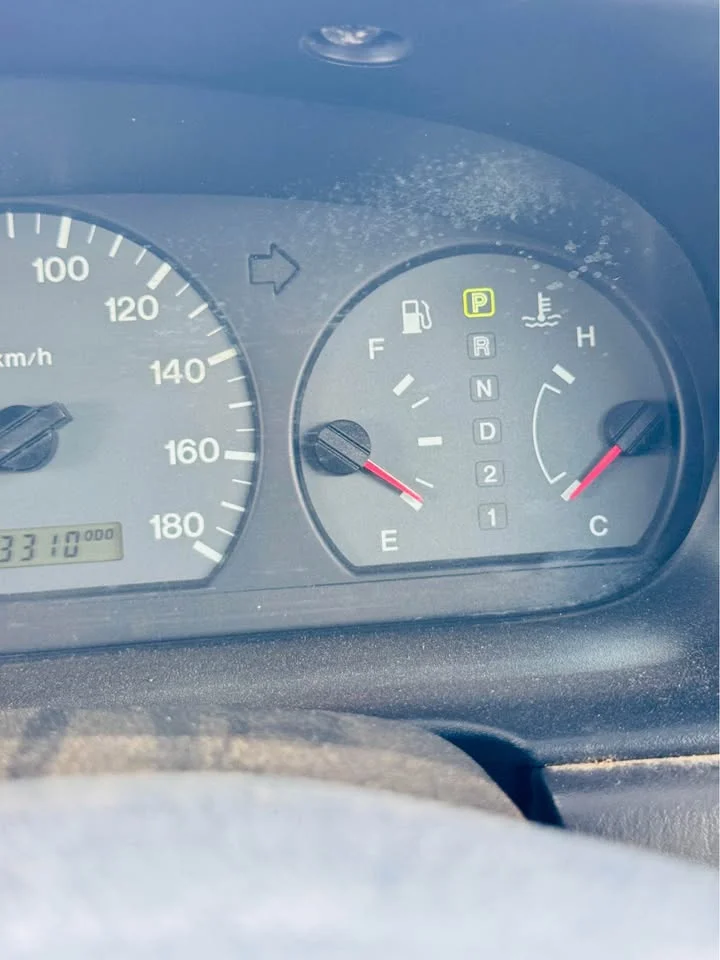 2000 Mazda 2500 Fighter V 2