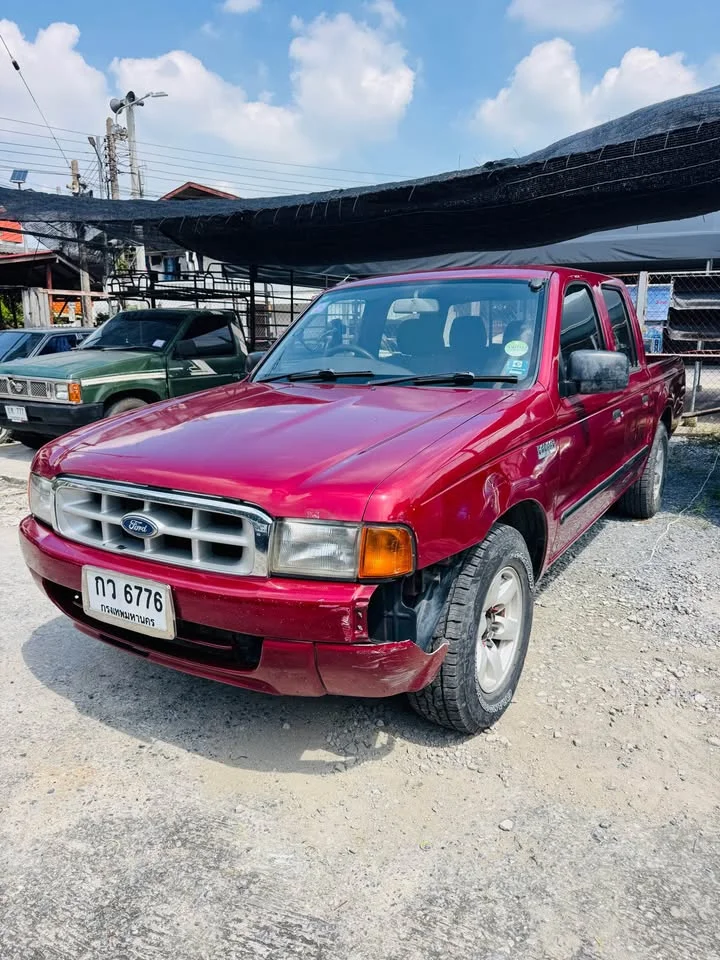 2000 Mazda 2500 Fighter V 3