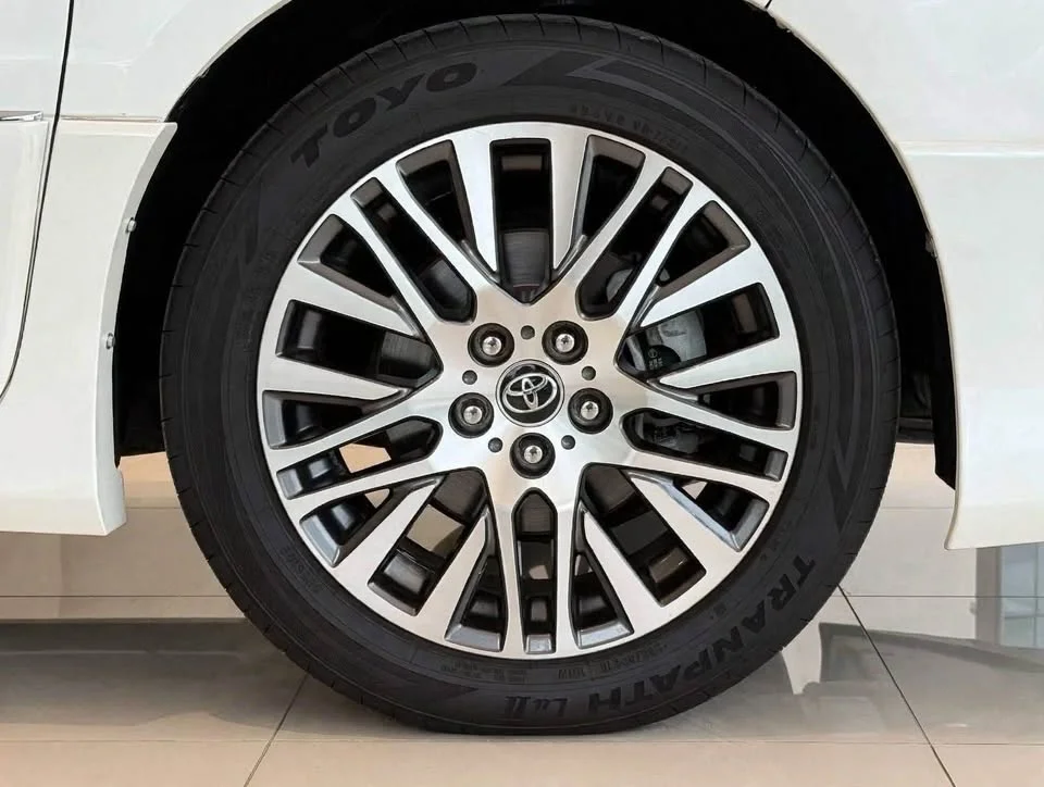 2006 Toyota Alphard, Vellfire I (AH10) 2