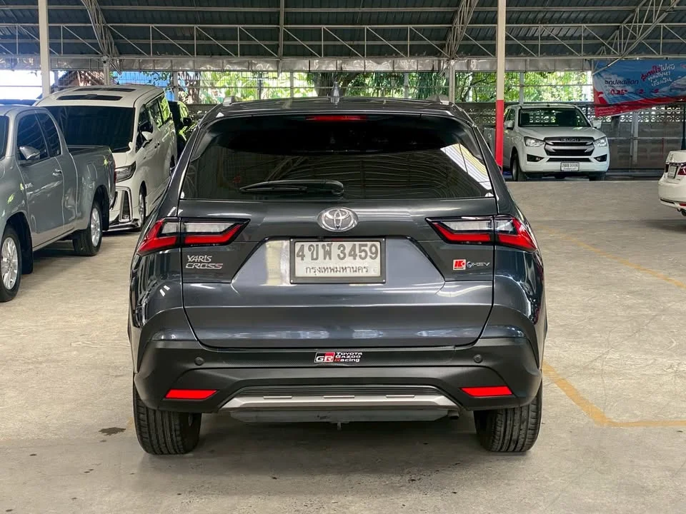 2023 Toyota Yaris Cross AC200 2