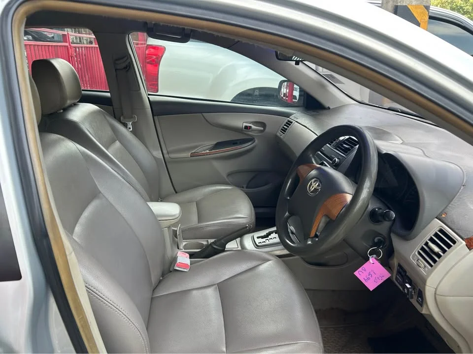 2008 Toyota Corolla Altis X (E140) 3