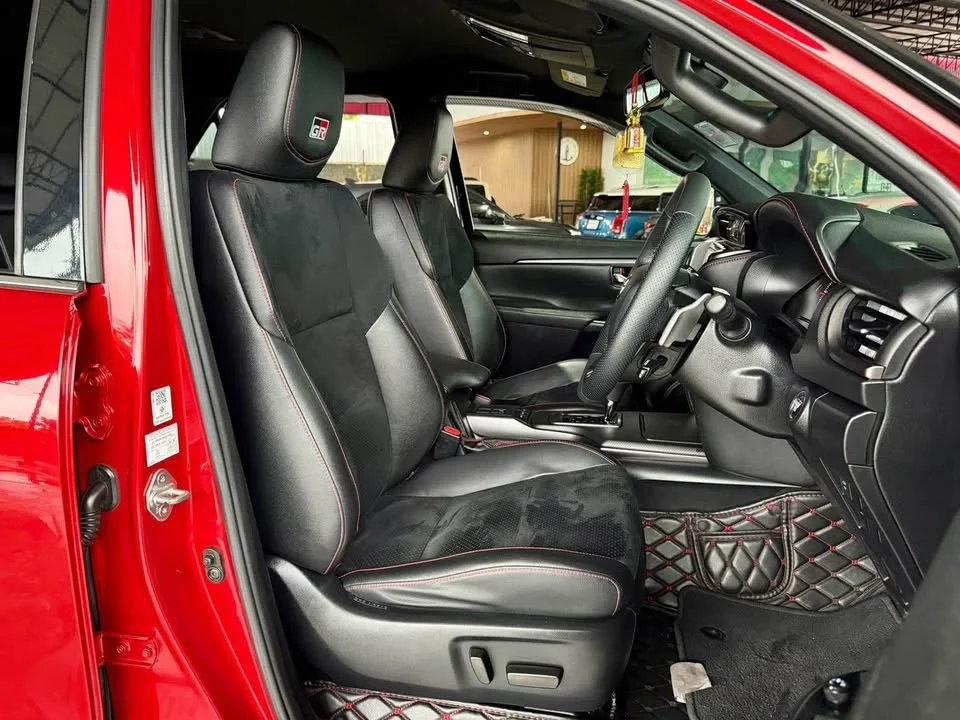 2022 Toyota Fortuner II 2