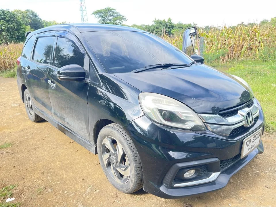 2015 Honda Mobilio II 3