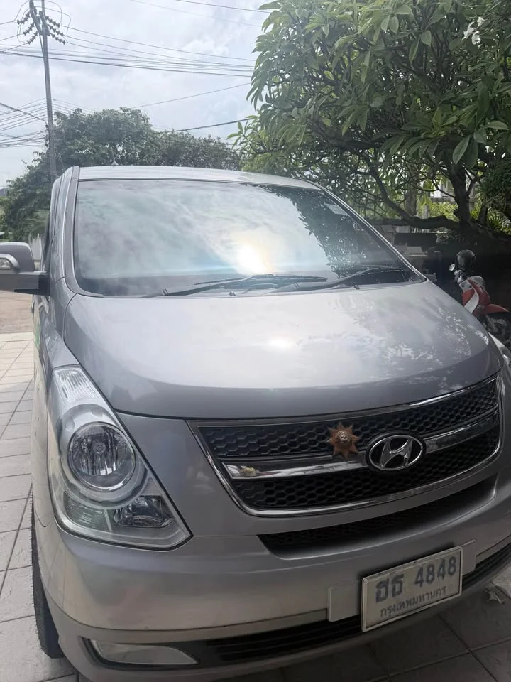 2010 Hyundai H-1 II 3