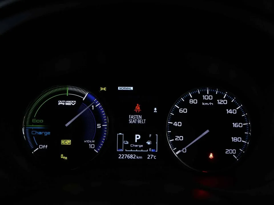 2021 Mitsubishi Outlander III 2