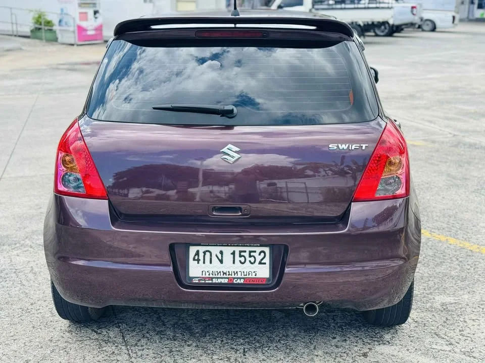 2011 Suzuki Swift I 2