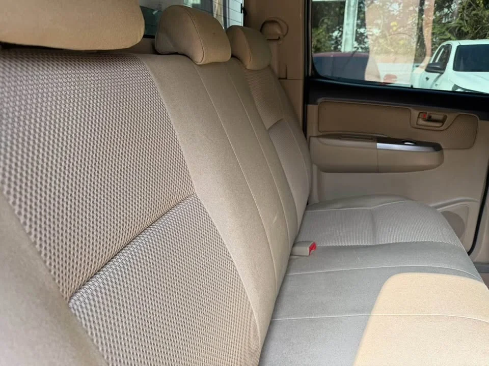 2014 Toyota Hilux VII 2
