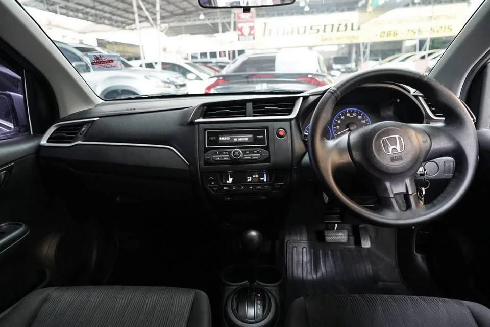 2017 Honda Mobilio II 2