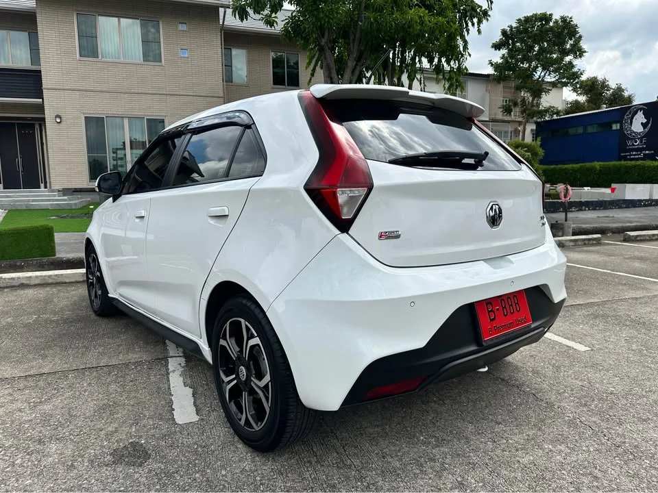 2018 MG 3 II 3