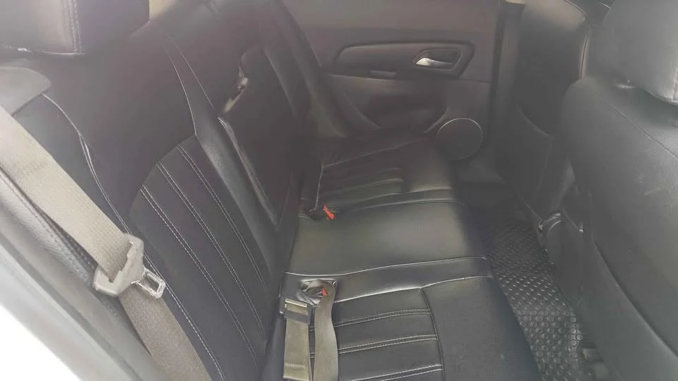 2013 Chevrolet Cruze I 2