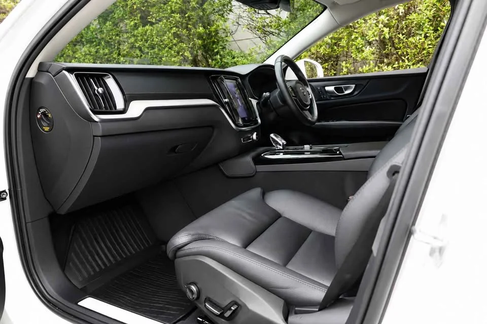2021 Volvo V60 II 3