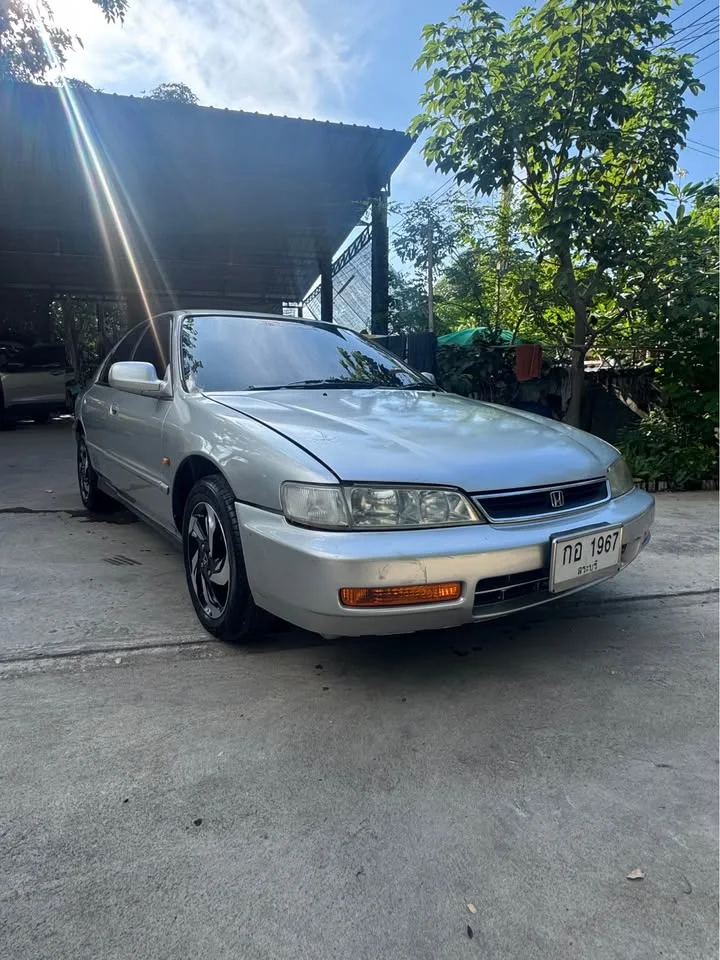1998 Honda Accord V 3