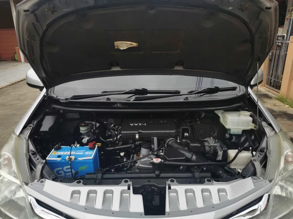 2012 Toyota Avanza II 3