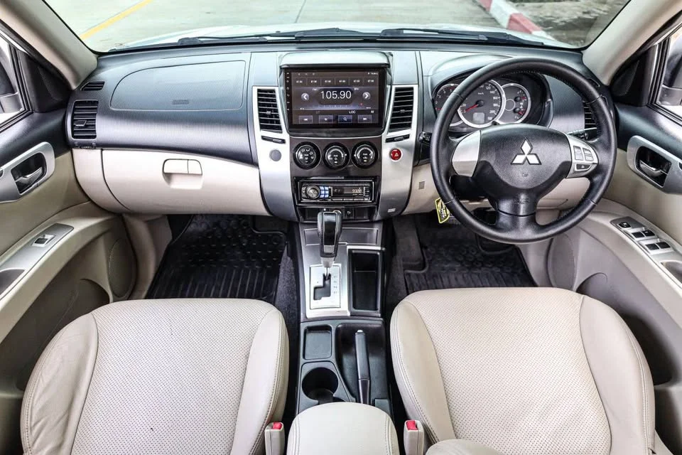 2010 Mitsubishi Pajero Sport II 3