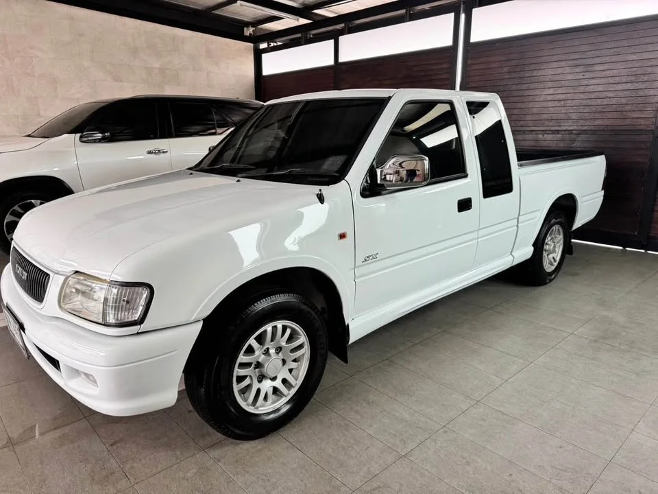 2001 Isuzu Faster Dragon Eyes III 3