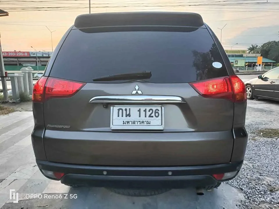 2011 Mitsubishi Pajero Sport II 2