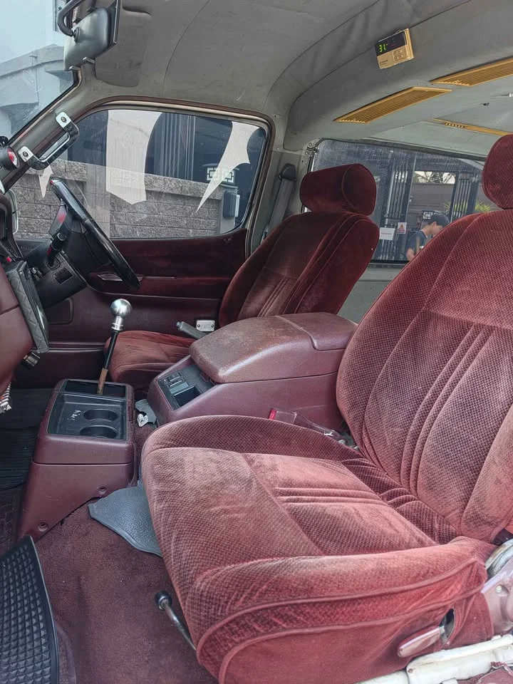 2004 Toyota Commuter IV (H100) 3