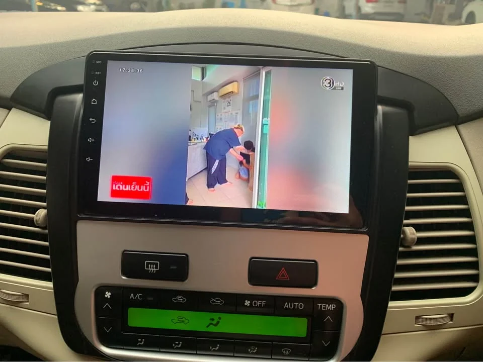 2010 Toyota Innova I 3