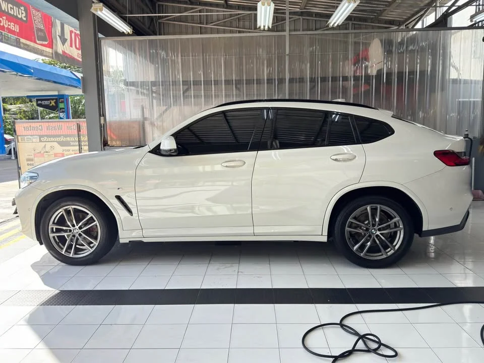 2019 BMW X4 G02 3