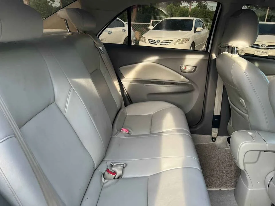 2010 Toyota Vios II 2
