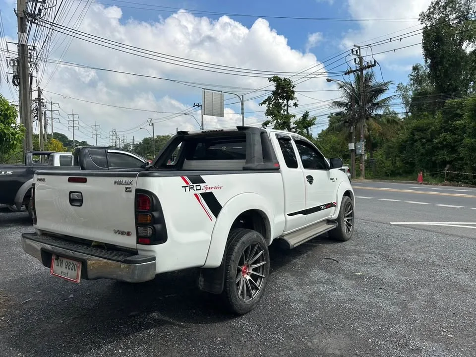 2010 Toyota Hilux VII 2