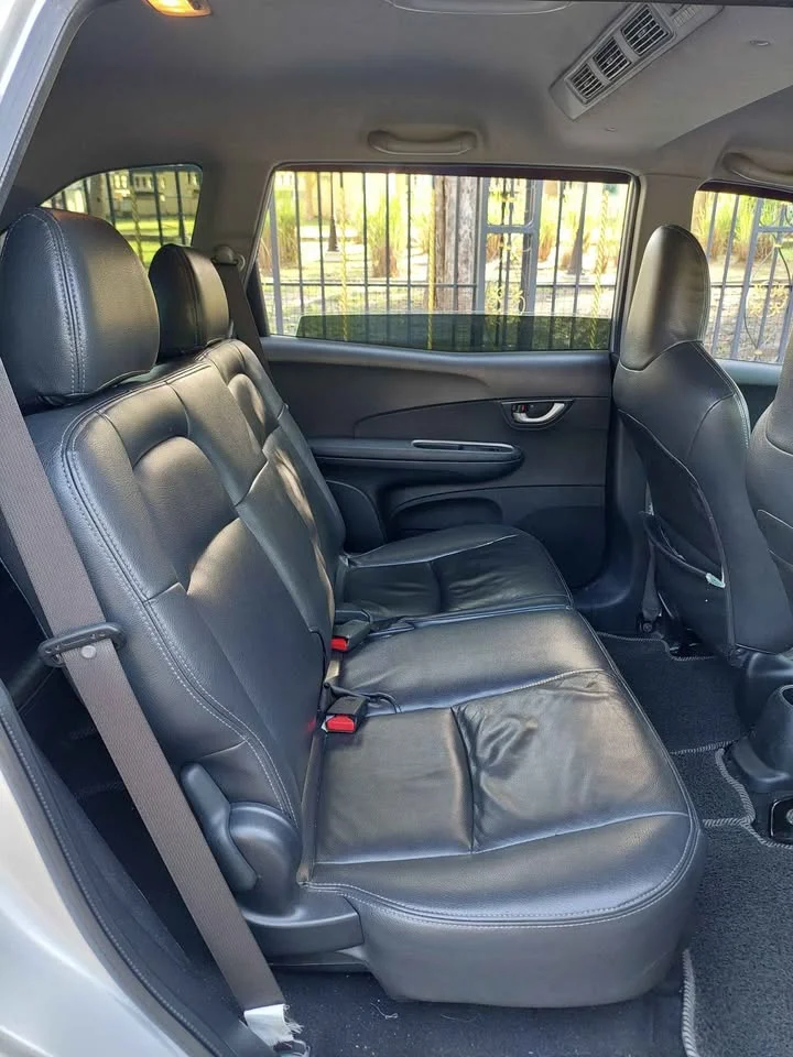 2015 Honda Mobilio II 3